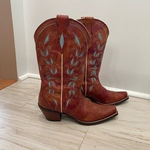 Arias Women’s Sonora Western Boot.